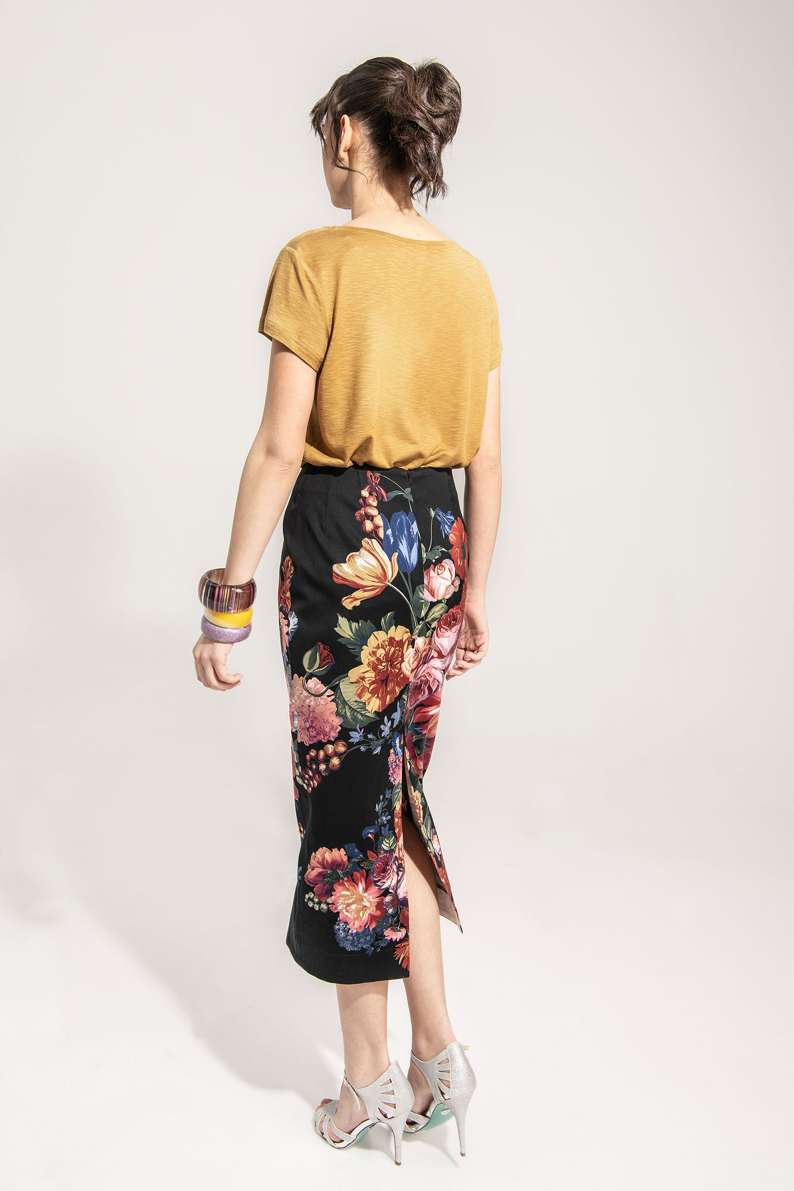 midi pencil skirt back 1 • Sassa Björg