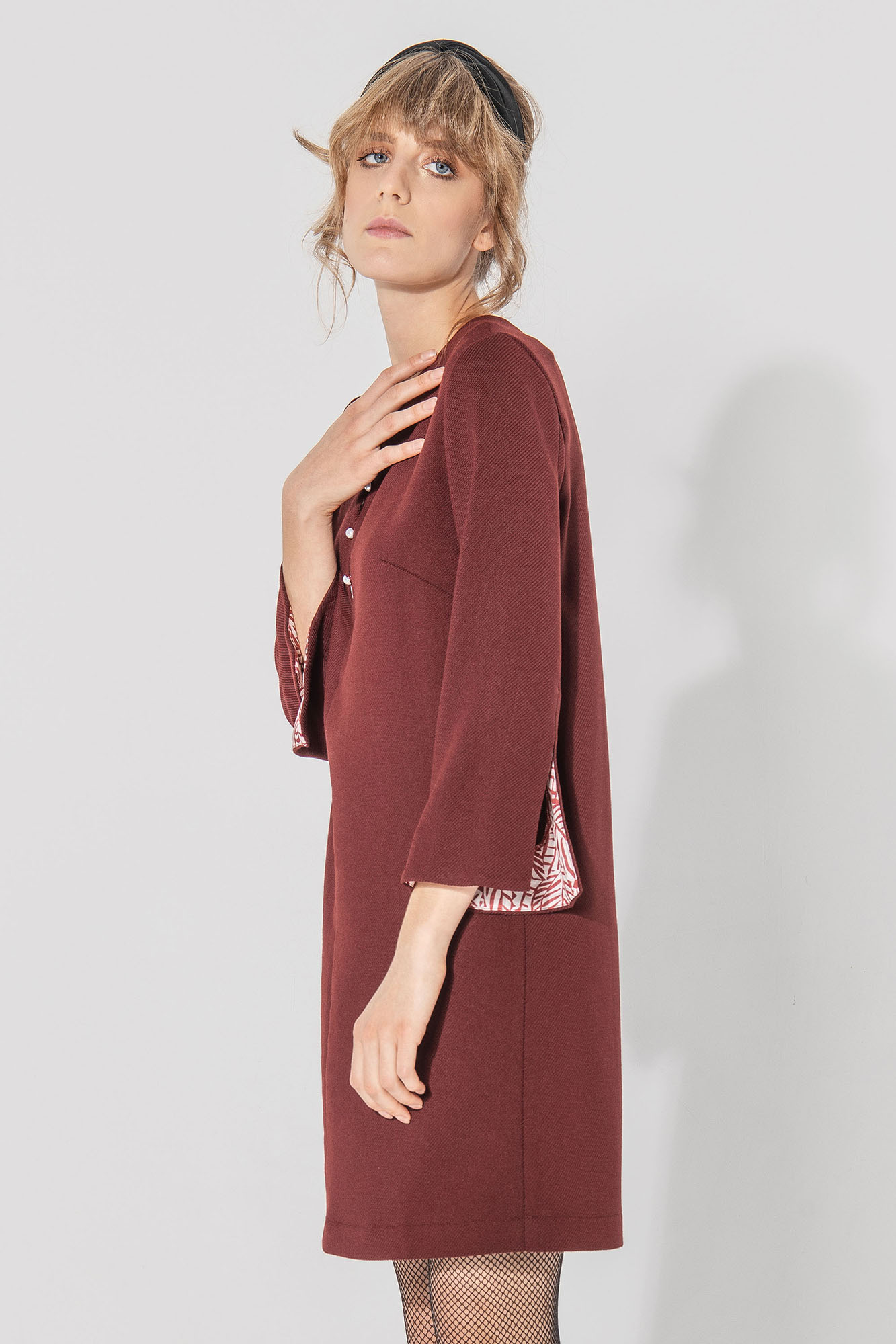 A Shaped bordo dress side • Sassa Björg