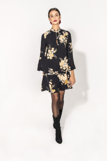 Asian cut dress viscose georgette fabric front • Sassa Björg