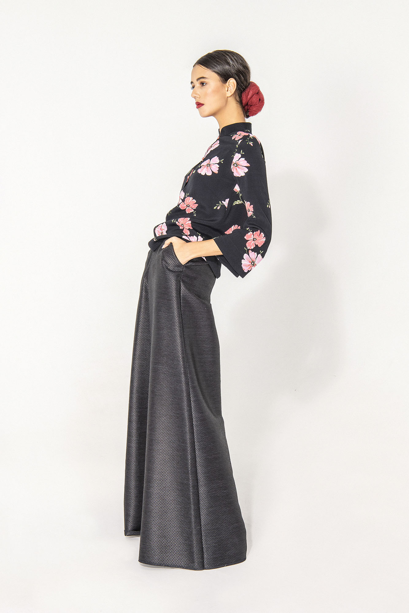 Asian cut shirt side • Sassa Björg
