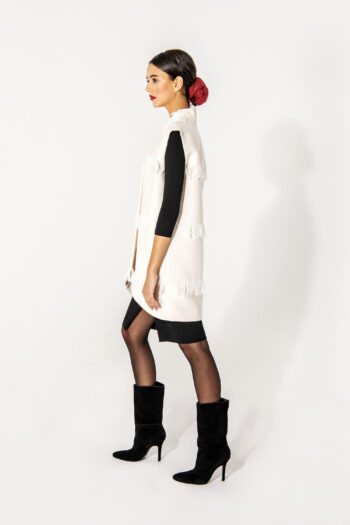 Ecru vest with fringe side • Sassa Björg