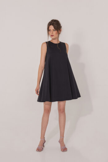 Navy blue dress with a belt A shaped front • Sassa Björg