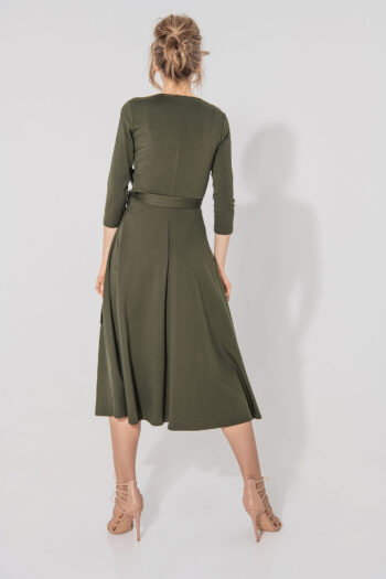 Olive green hug me dress back &bull; Sassa Björg