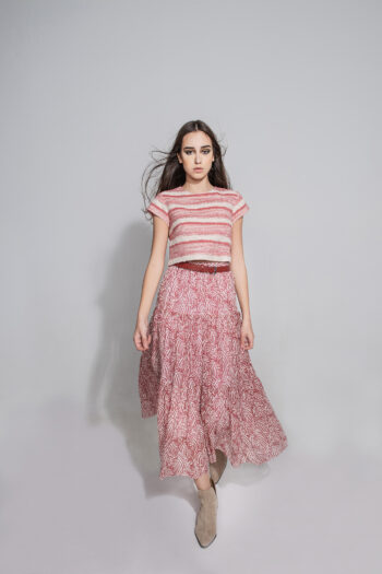 crop top Jacquard red and ecru walking &bull; Sassa Björg