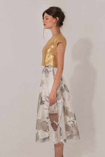 Half circle skirt with transparent flowers side • Sassa Björg
