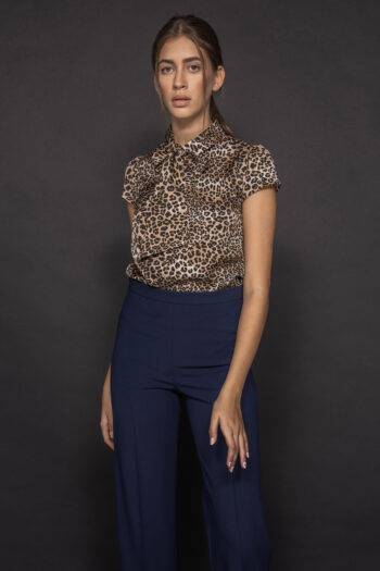 blue straight leg pants crop • Sassa Björg