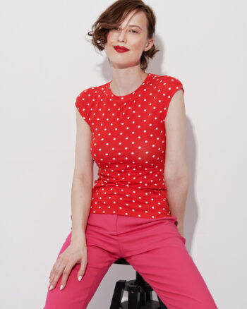 red polka dot body hugging top sitting crop • Sassa Björg