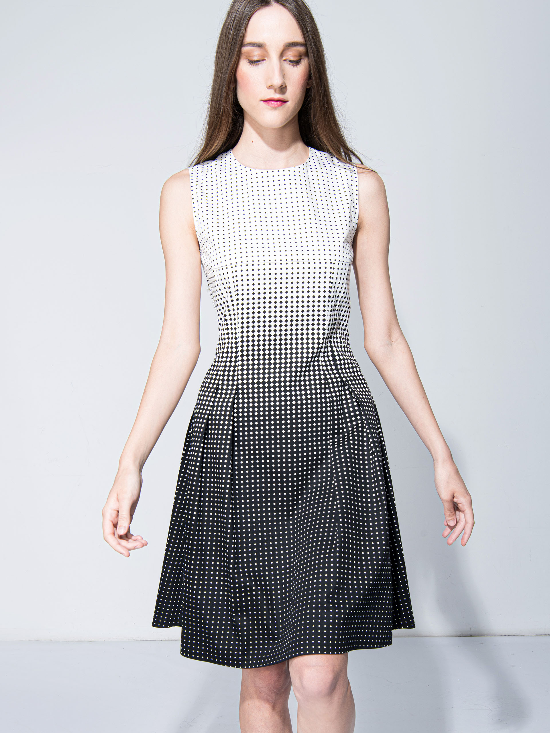 gradient dress dots and rhombuses crop • Sassa Björg