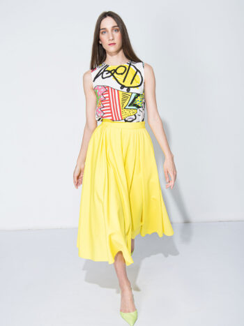 sleeveless blouse abstract pattern yellow skirt • Sassa Björg