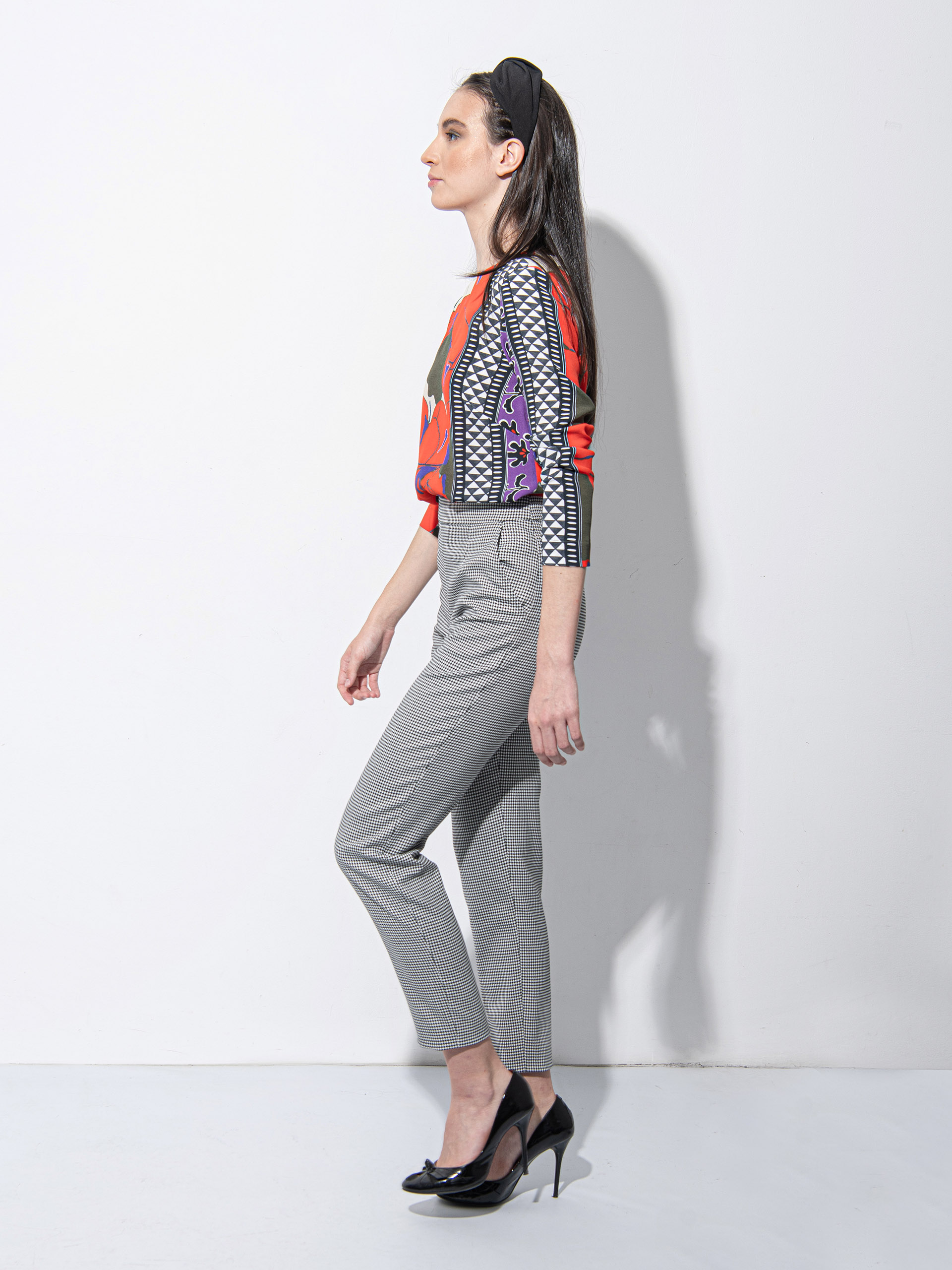 Cigarette style pants pepita side • Sassa Björg