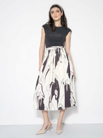 midi skirt fashion sketch pattern full &bull; Sassa Björg