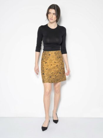 mini skirt gold jacquard pattern full &bull; Sassa Björg