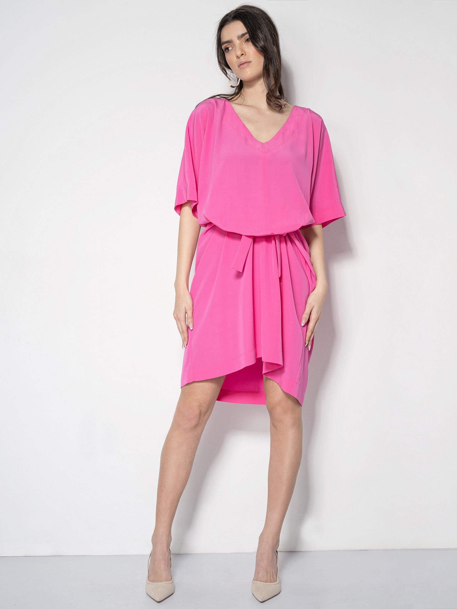 pink kaftan style dress w belt • Sassa Björg