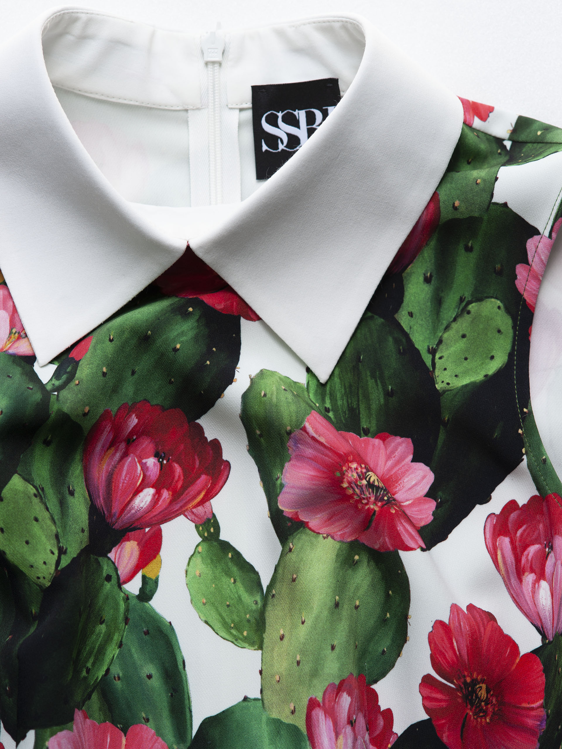 Cactus dress closeup • Sassa Björg