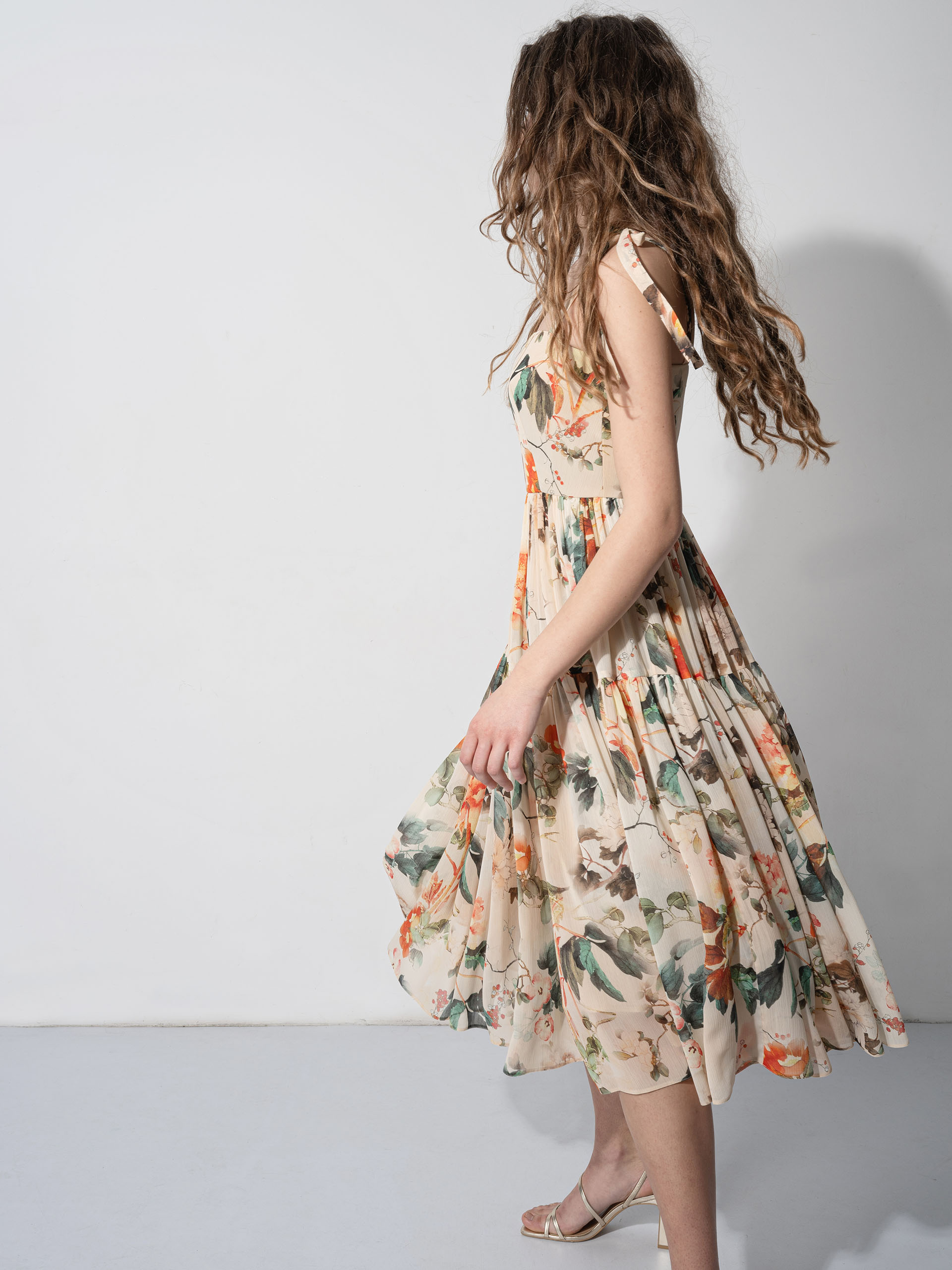 ethereal teatime dress side • Sassa Björg