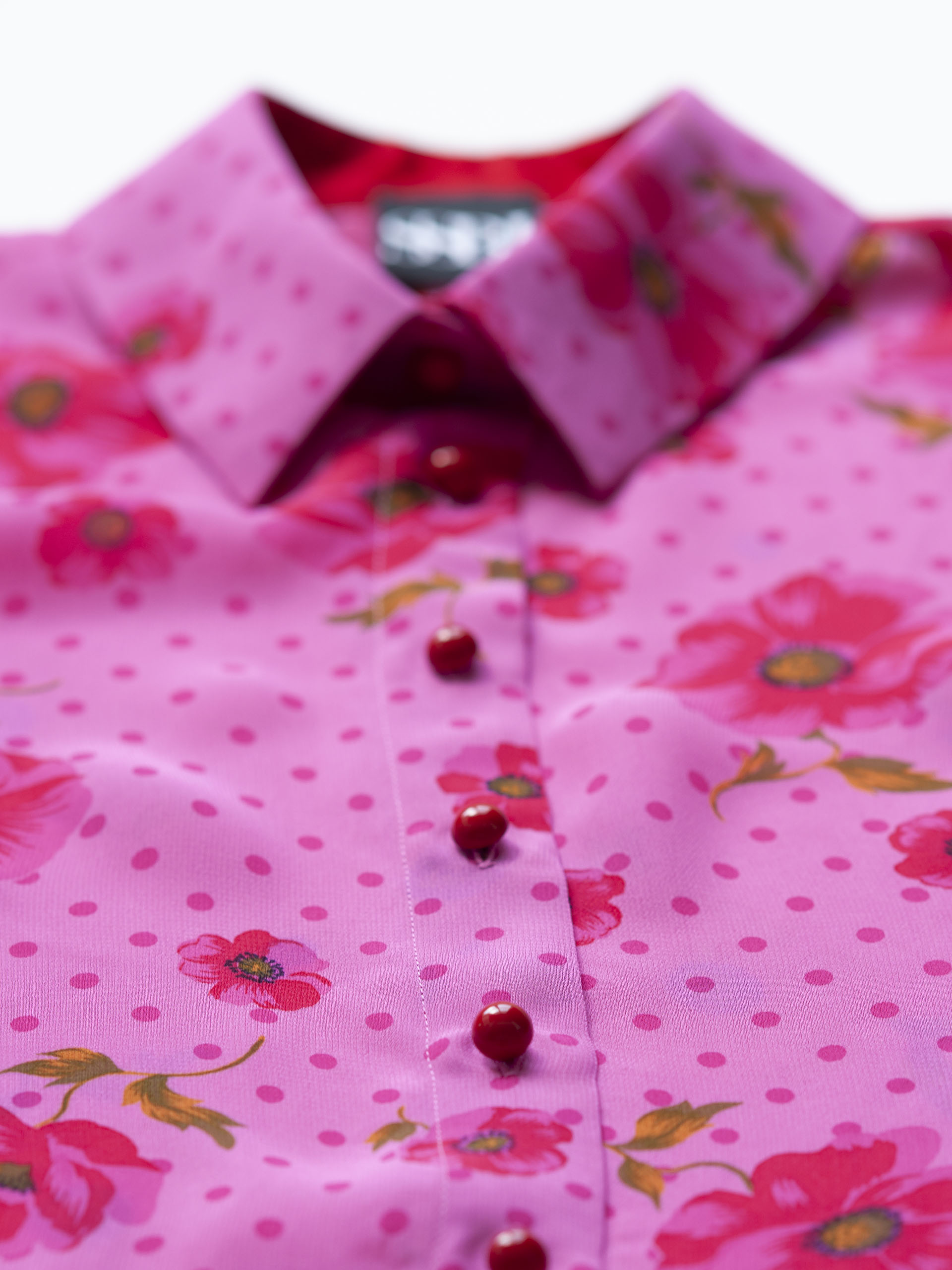 pink sleeveless shirt w bow fabric • Sassa Björg