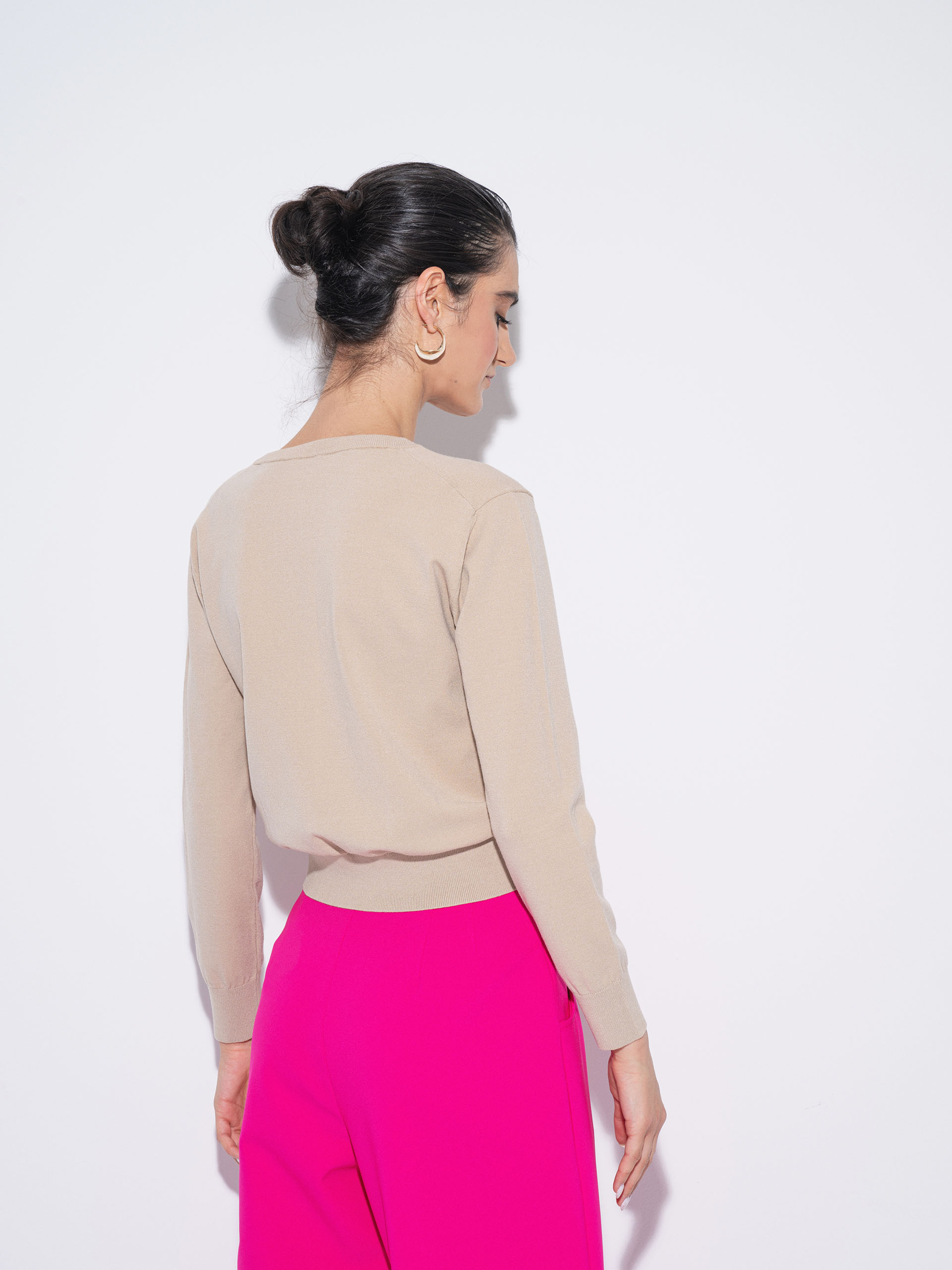hearty sweater beige back • Sassa Björg