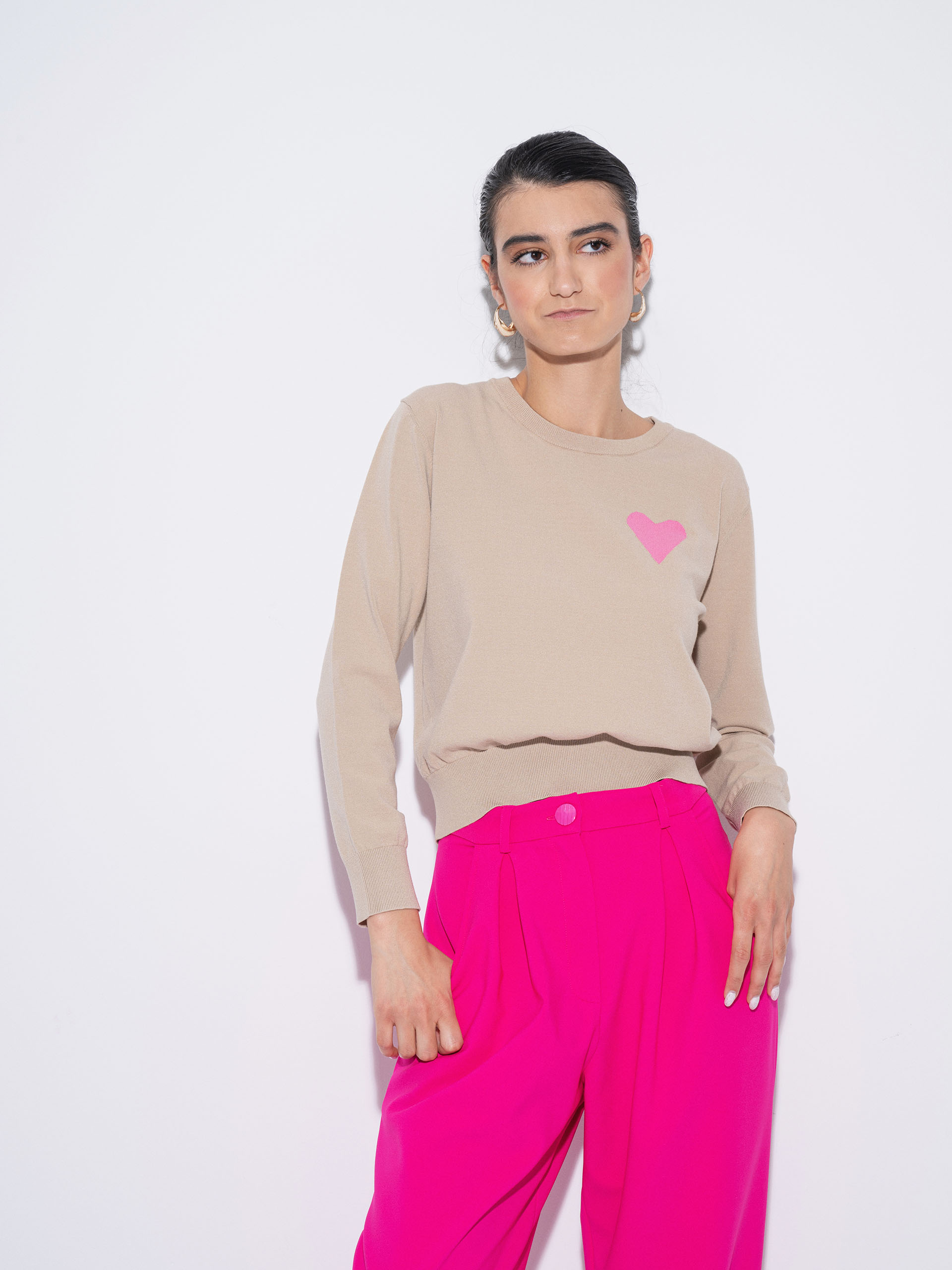 hearty sweater beige no collar • Sassa Björg