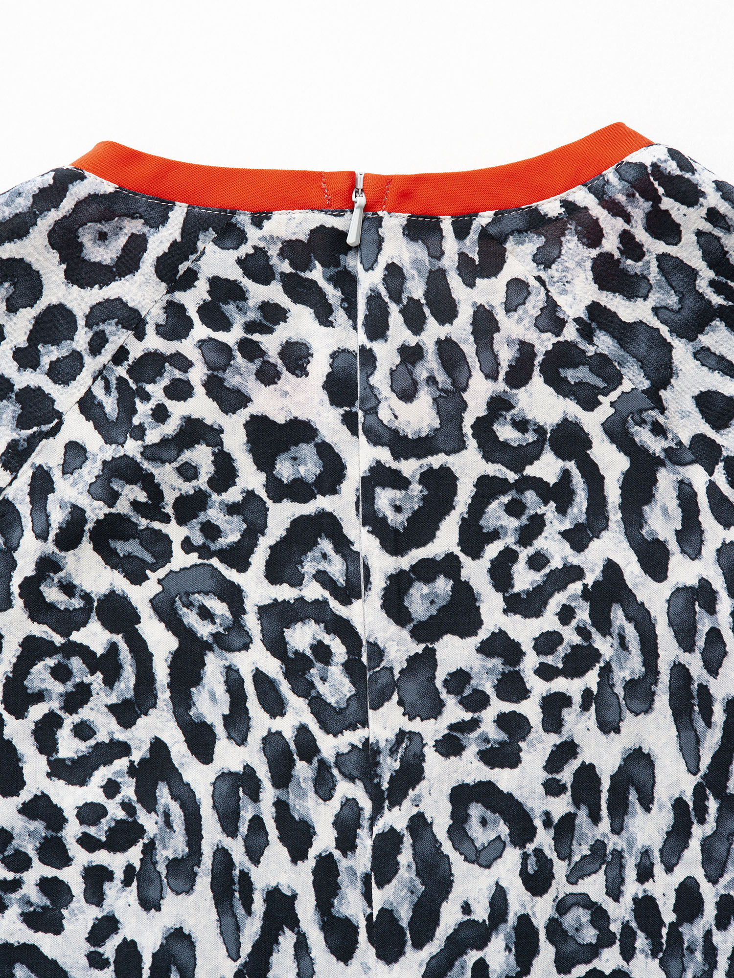 snow leopard print blouse closeup • Sassa Björg