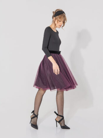tulle skirt with a bow on the belt in merlot sideways &bull; Sassa Björg