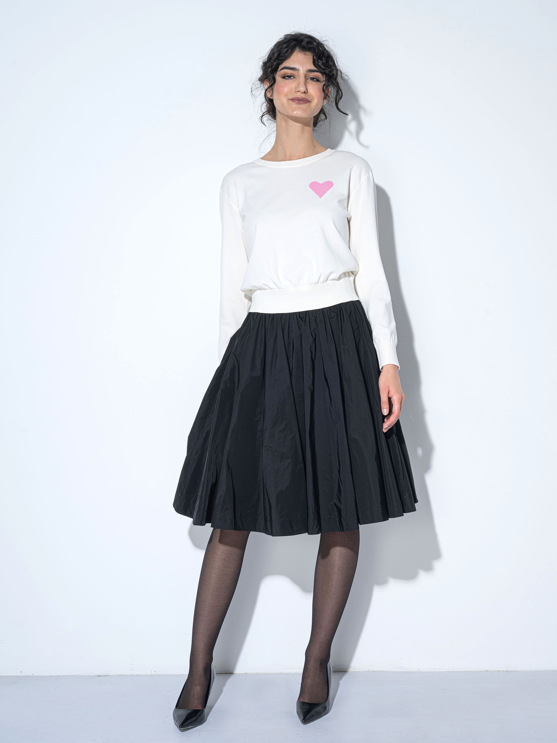 black poppy skirt featured • Sassa Björg