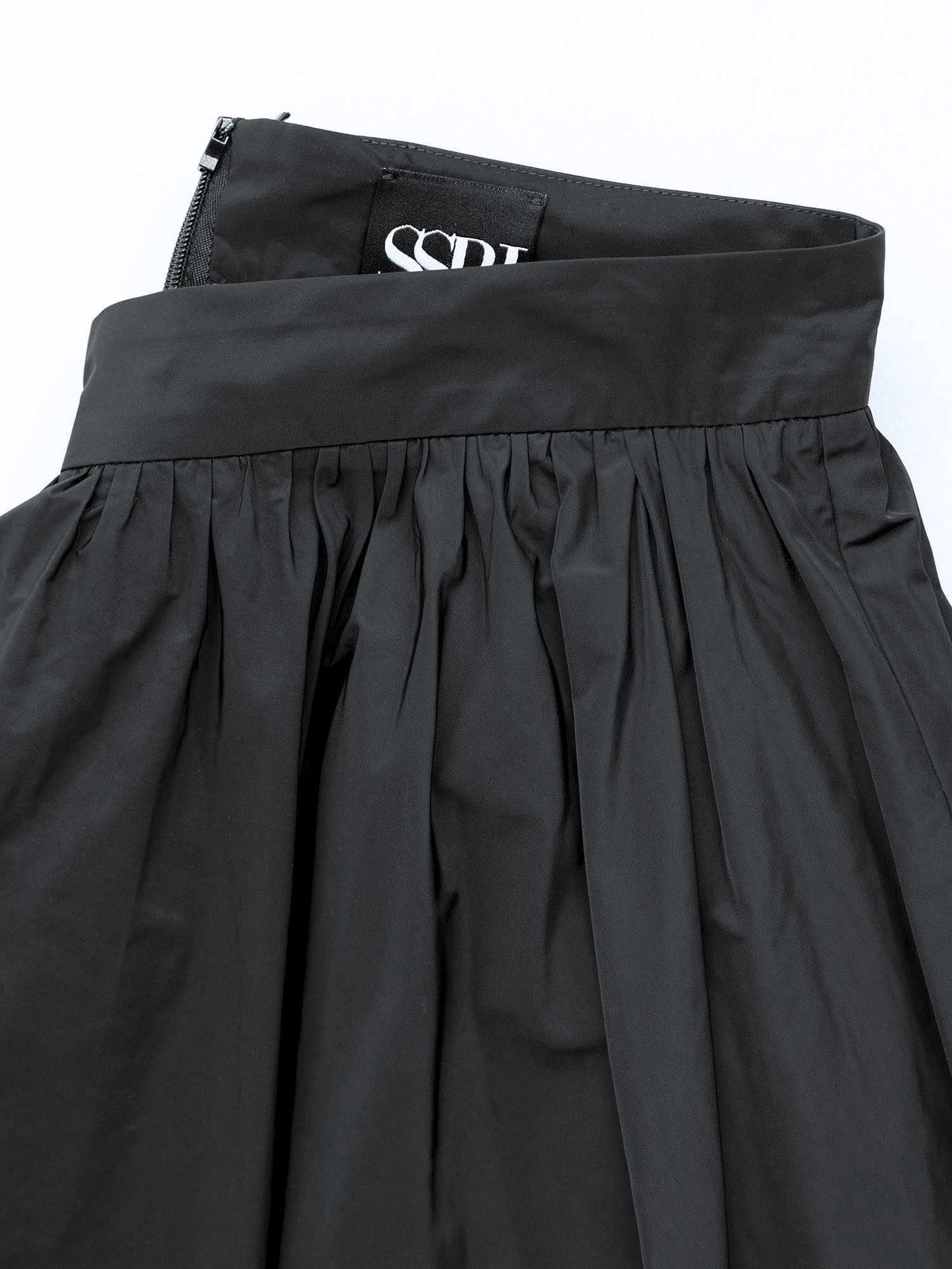 dark cinderella skirt up close • Sassa Björg
