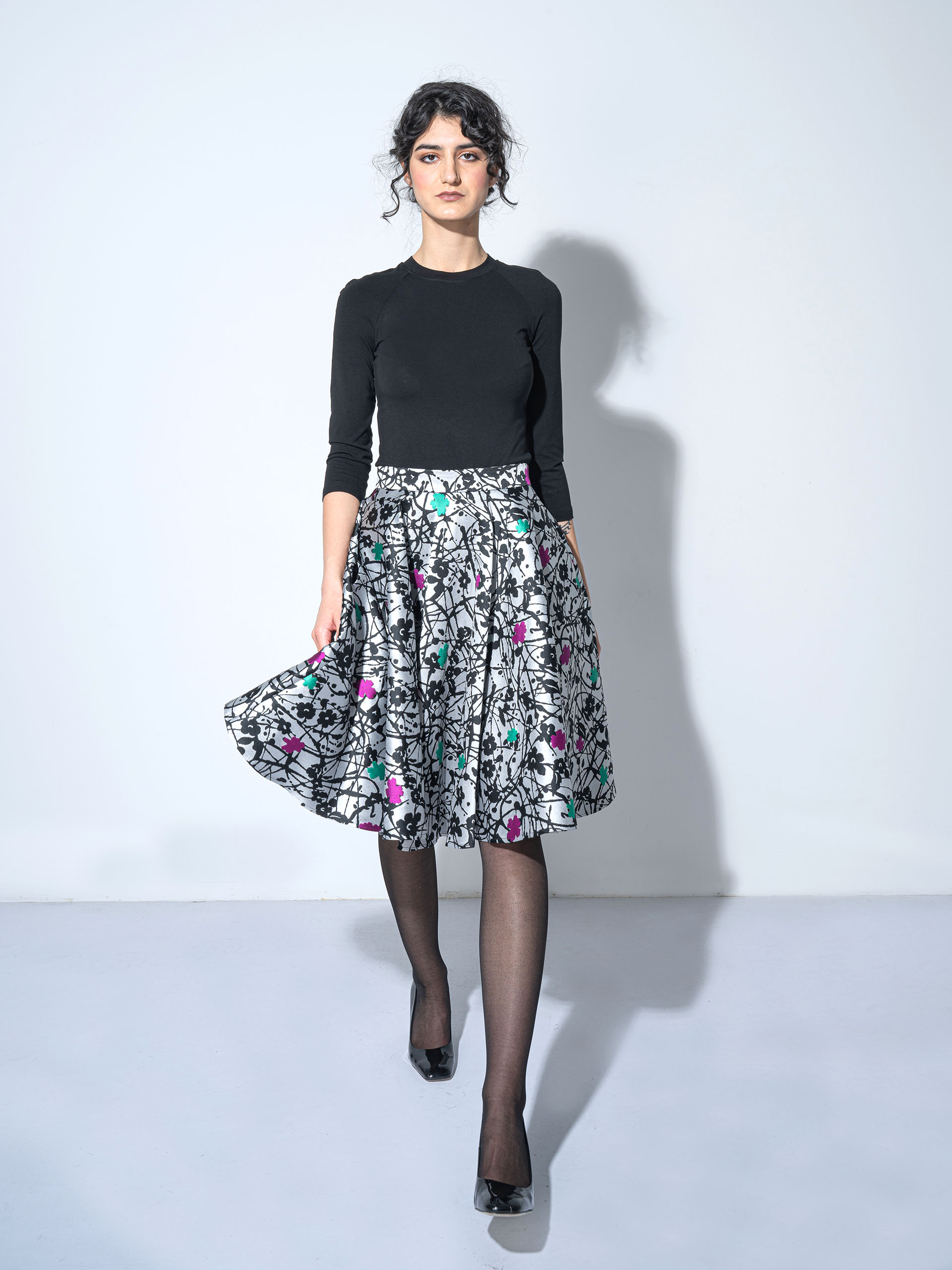 frozen flowers skirt front • Sassa Björg