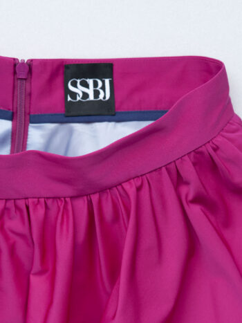 magenta poppy skirt closeup &bull; Sassa Björg