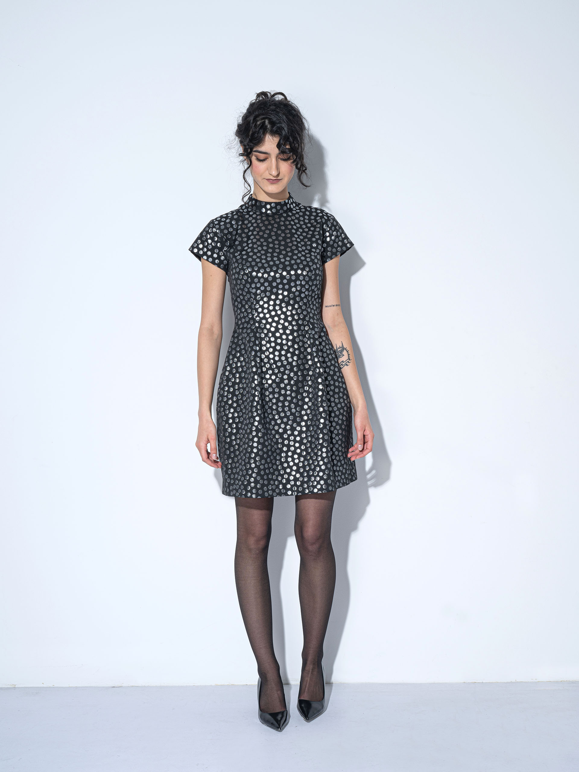 silver disco dress front &bull; Sassa Björg