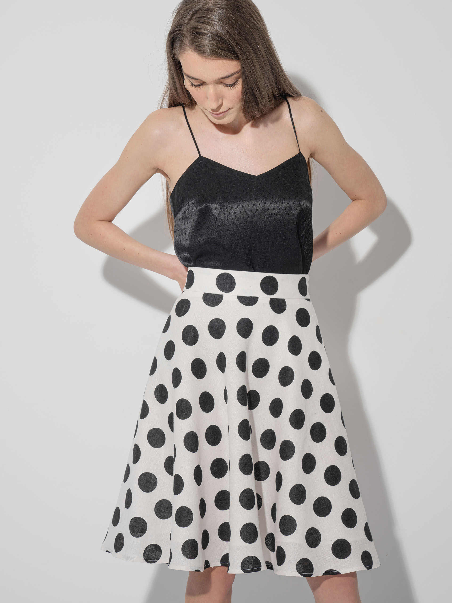 dotted linen skirt bw closeup • Sassa Björg