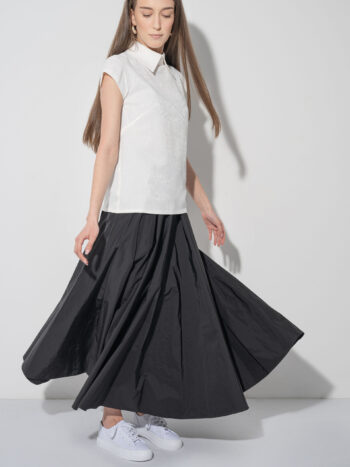white blouse w collar python texture • Sassa Björg