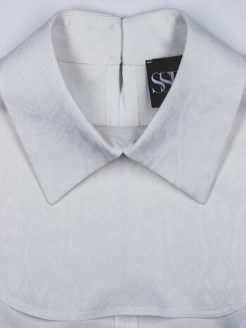 white detachable collar python texture &bull; Sassa Björg
