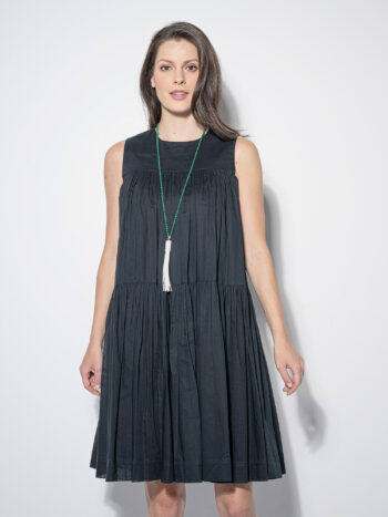 silky dream black tiered dress crop &bull; Sassa Björg