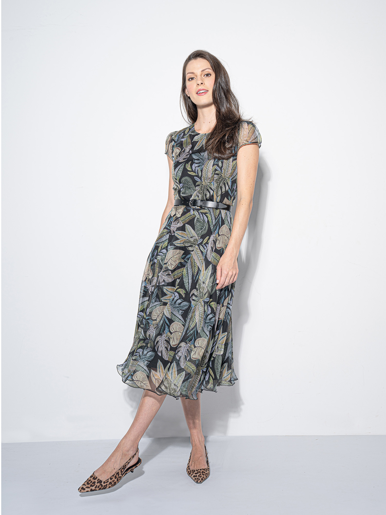 tropical canopy dress featured • Sassa Björg