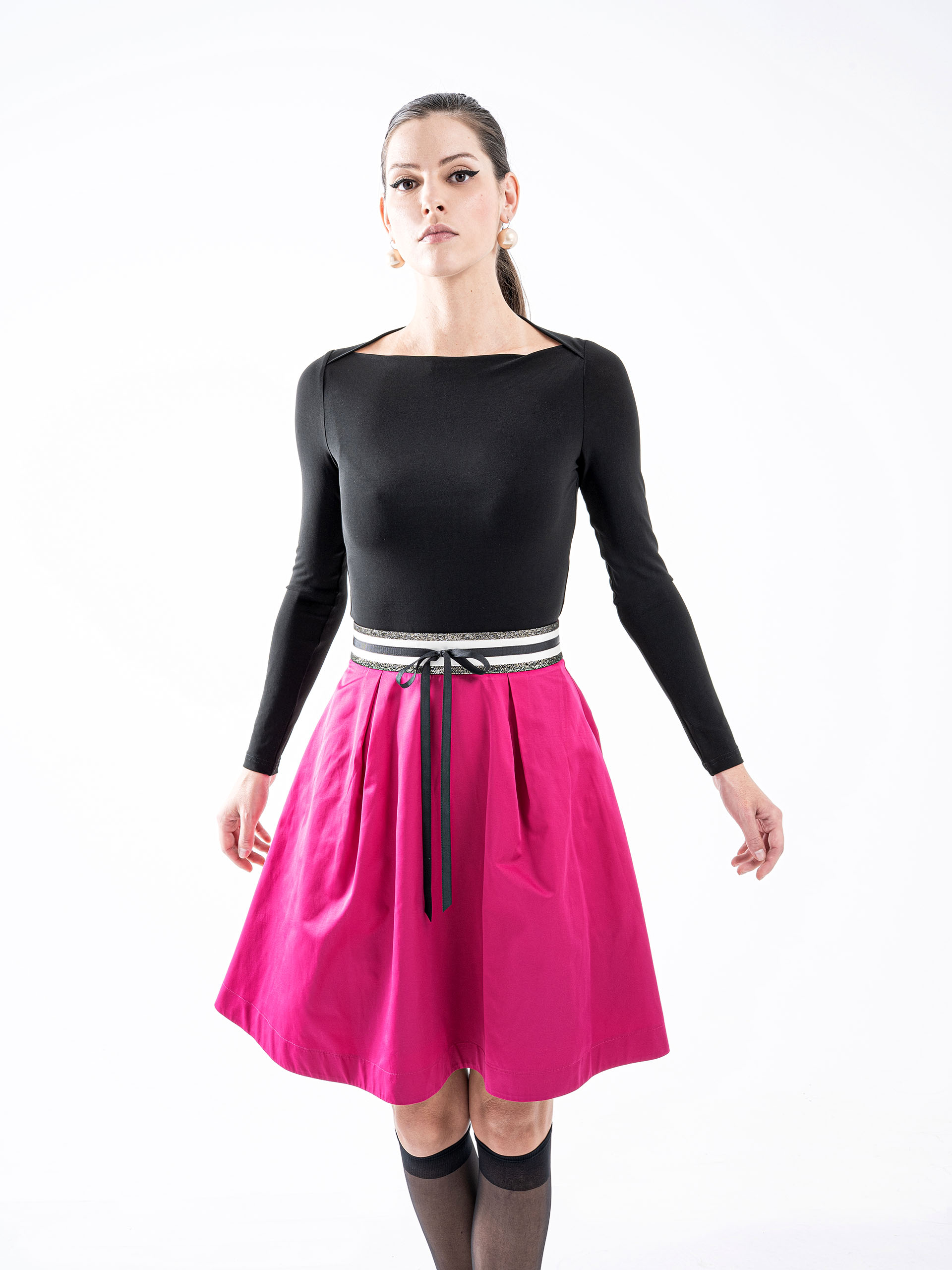 bell shaped magenta skirt &bull; Sassa Björg
