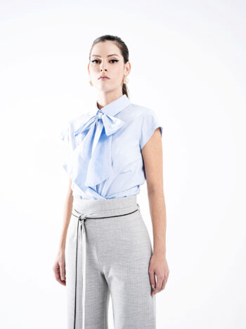 form stretch greige pants w belt crop &bull; Sassa Björg