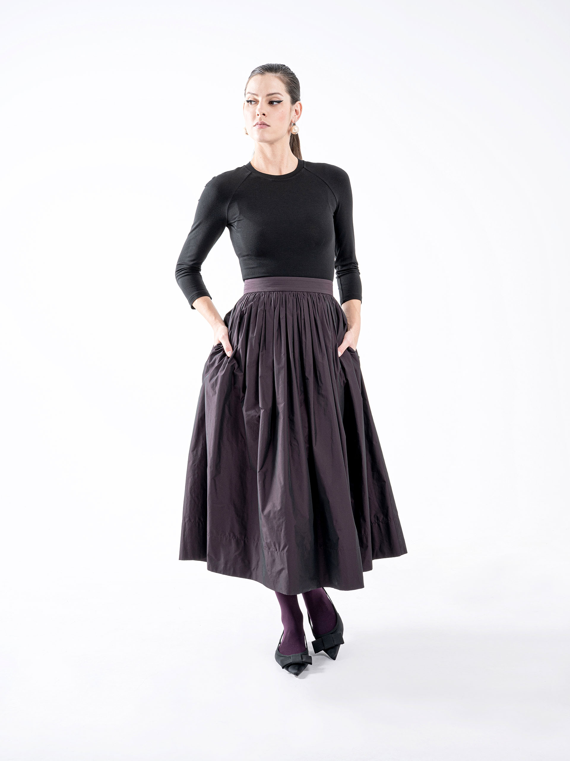 signature taffeta skirt aubergine &bull; Sassa Björg