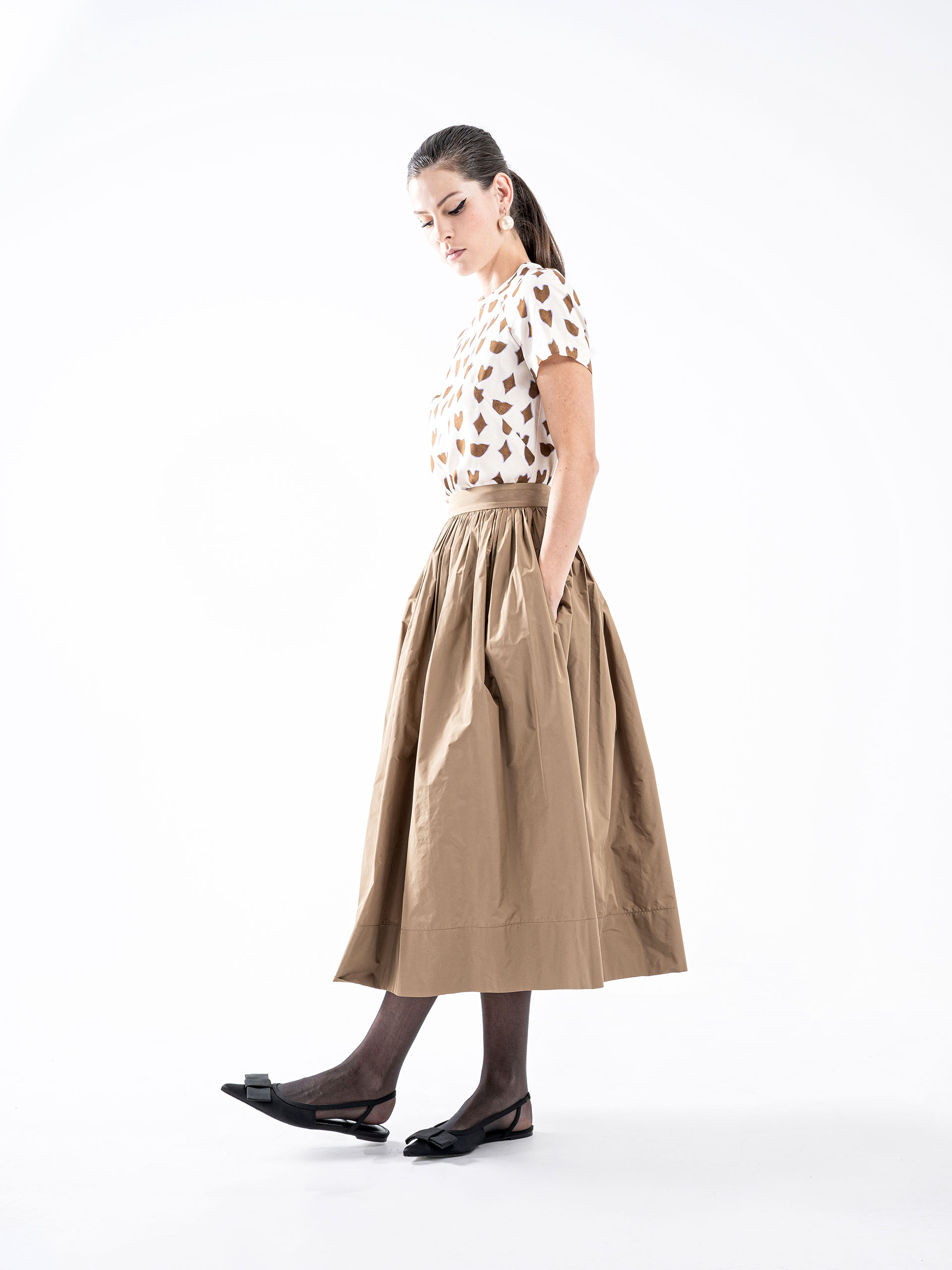 signature taffeta skirt caramel &bull; Sassa Björg