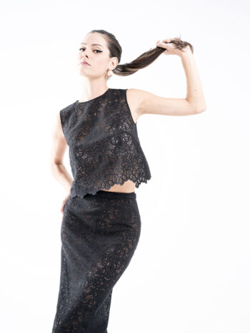 straight lace midi skirt black crop &bull; Sassa Björg