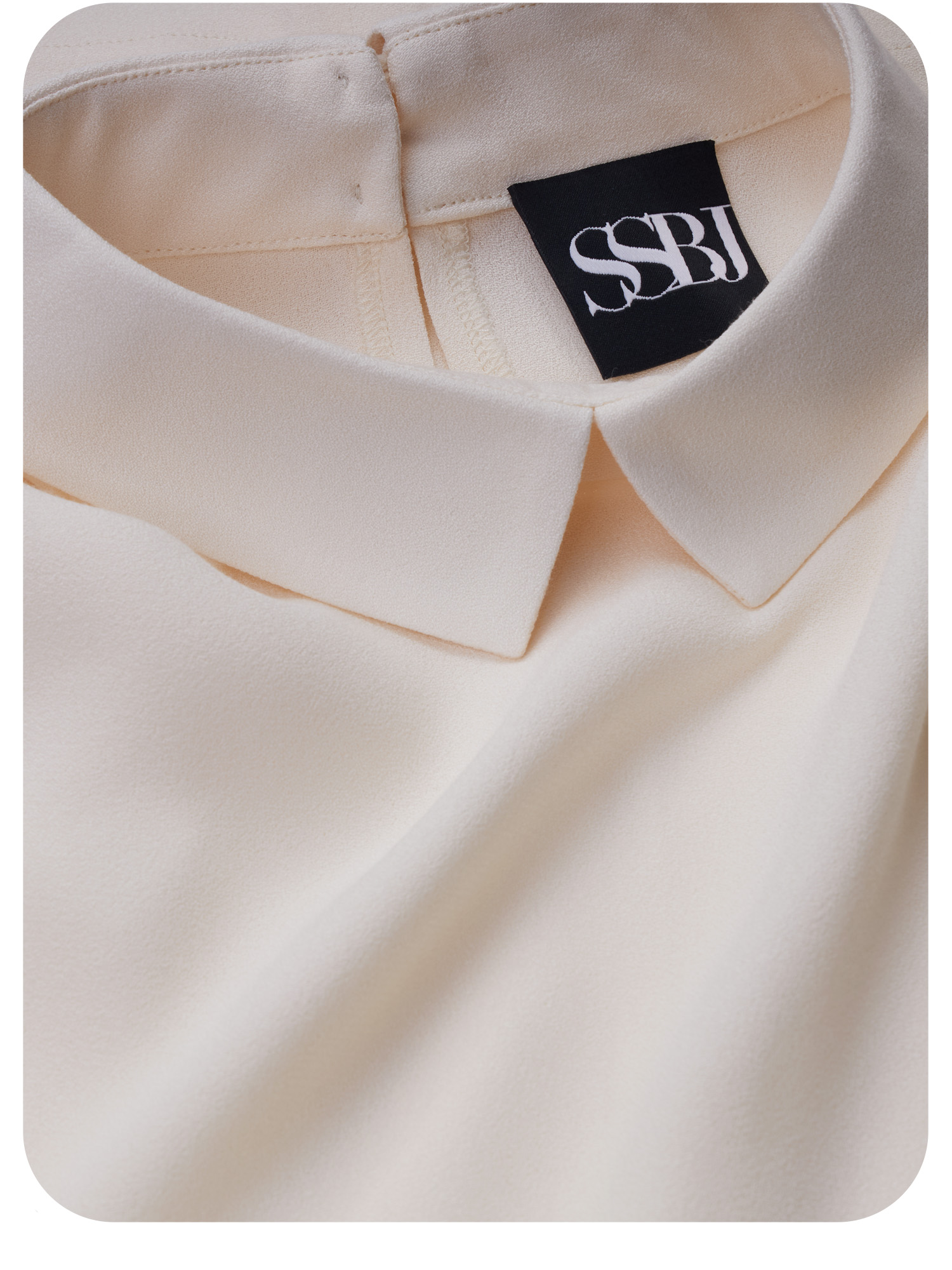 peach parfait collared blouse fabric closeup • Sassa Björg
